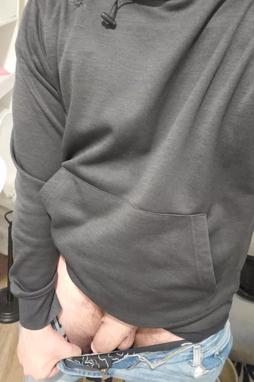 [25] Sniff It Bro by notshyguy24