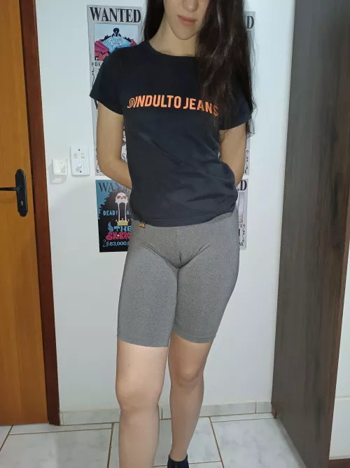 after the gym and before showering by vicsubmissivegirl