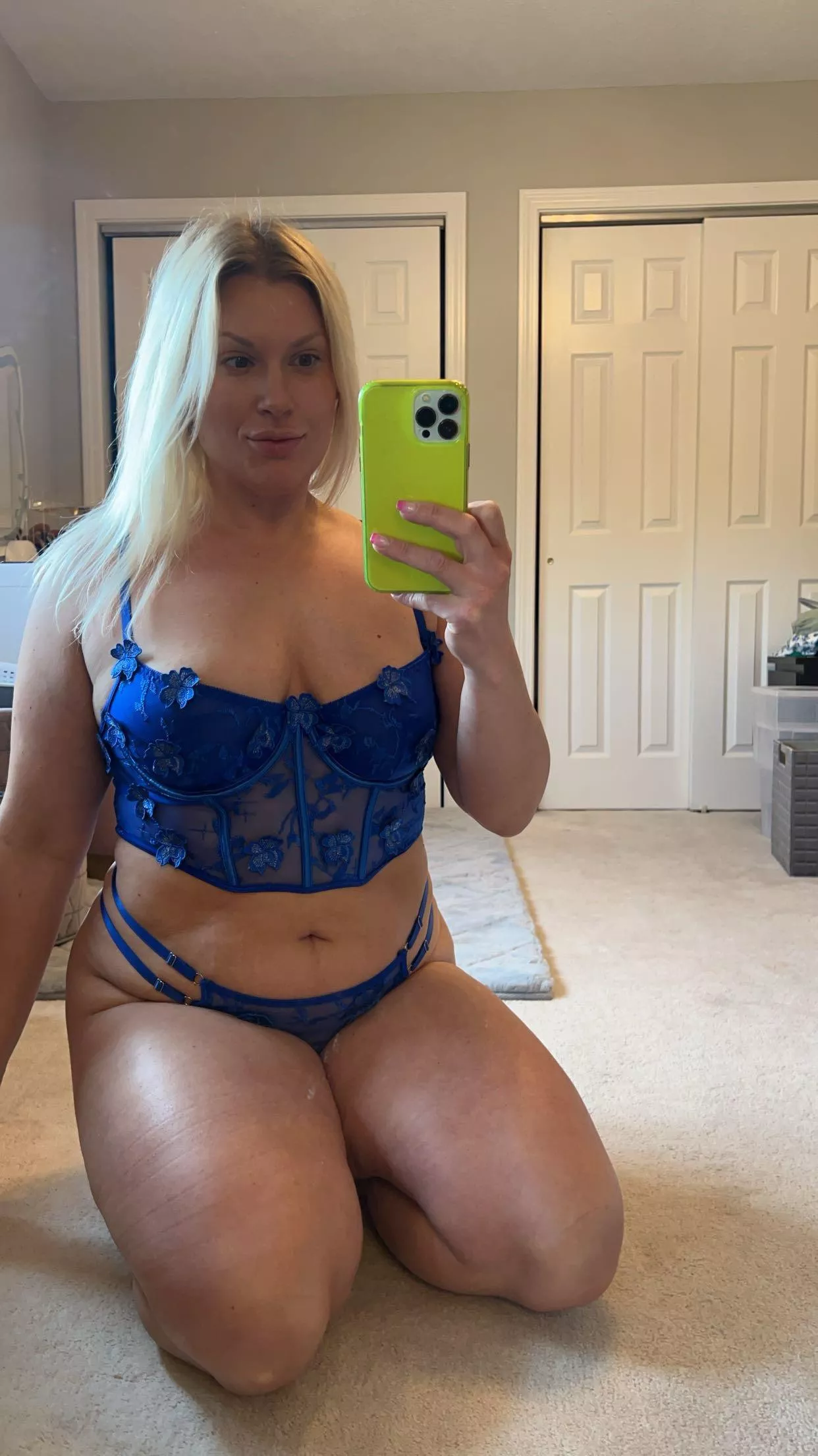 I think blue looks good on me posted by NurseBrooklynx