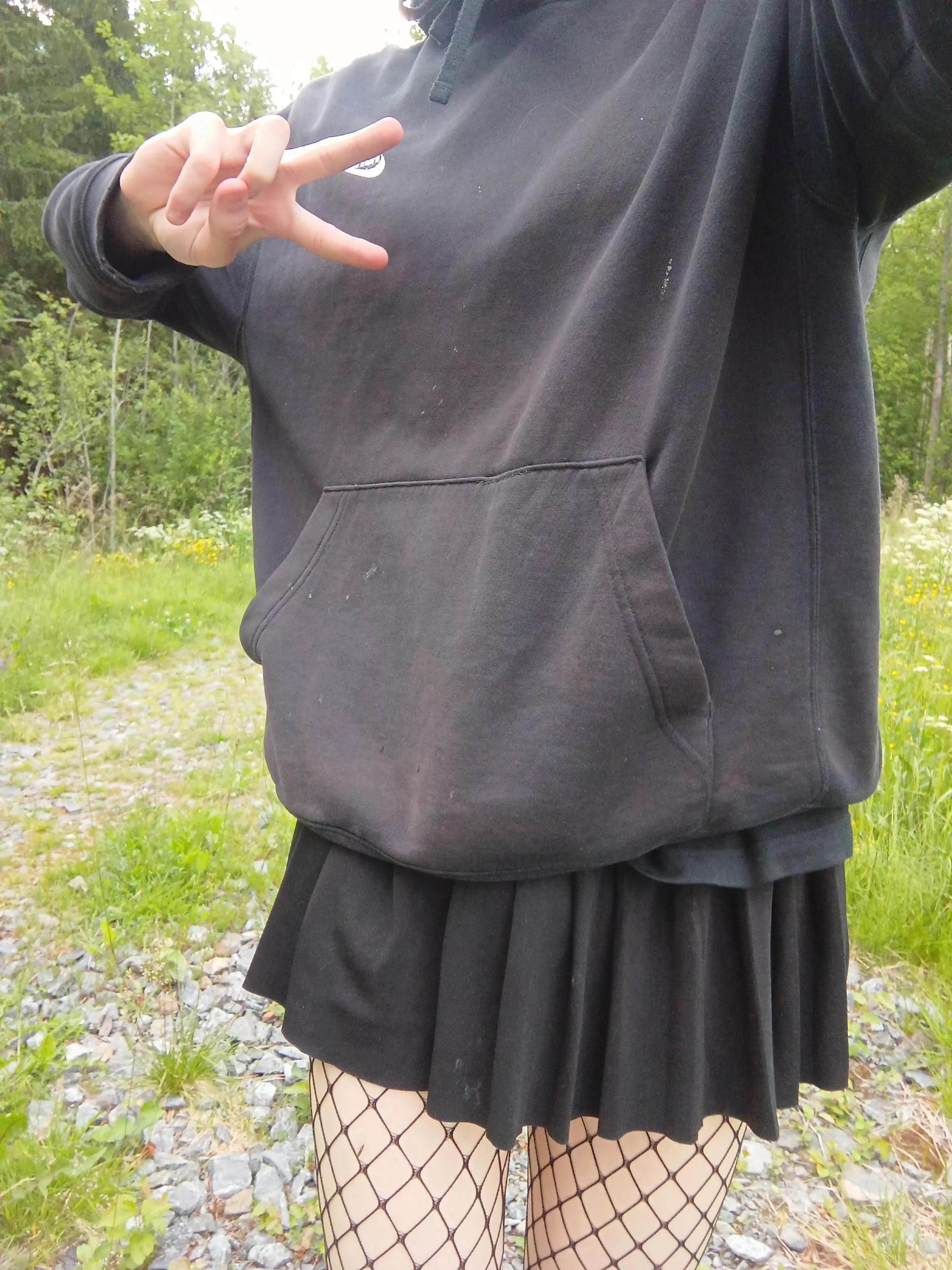 I went outside in fem!!! First time ever >.< posted by FemboyLynn05