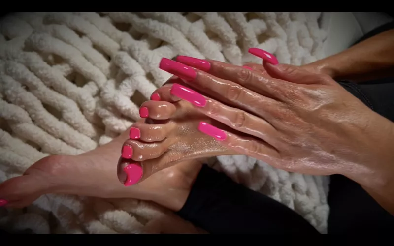 Nails need to match? by LongNailsCuteFeet