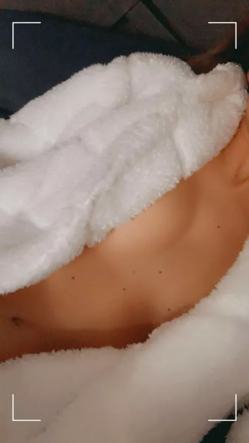 Should I show more? by KissesAllOver69