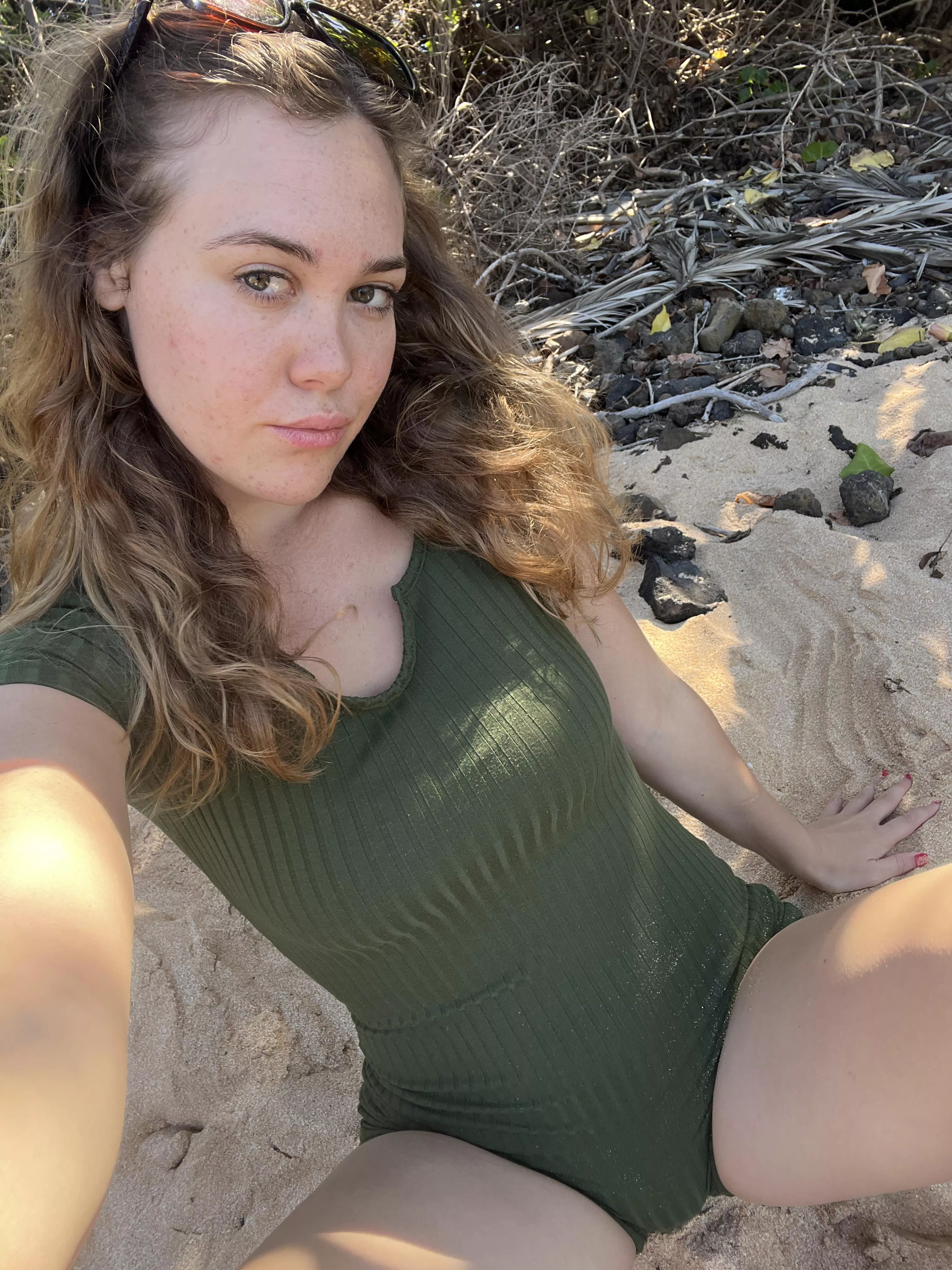 Trying to brighten up your day posted by CassiCaprii