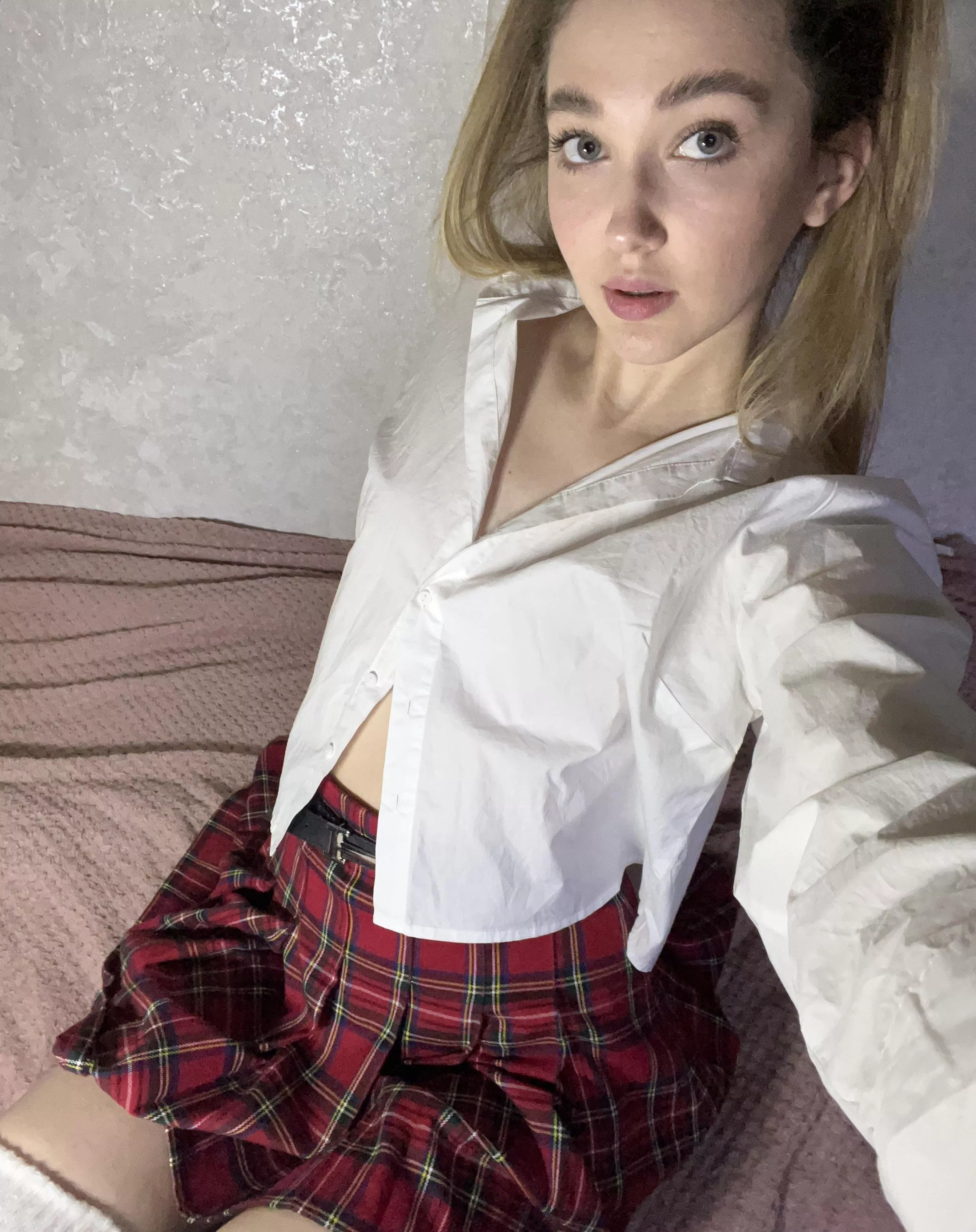 What's the first thing you'd do to me in college posted by Arya_Doll