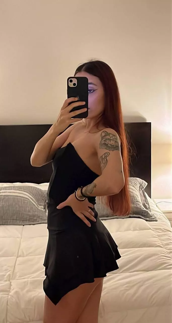 can i wear this dress to our first date?  posted by RemoteMarsupial3915