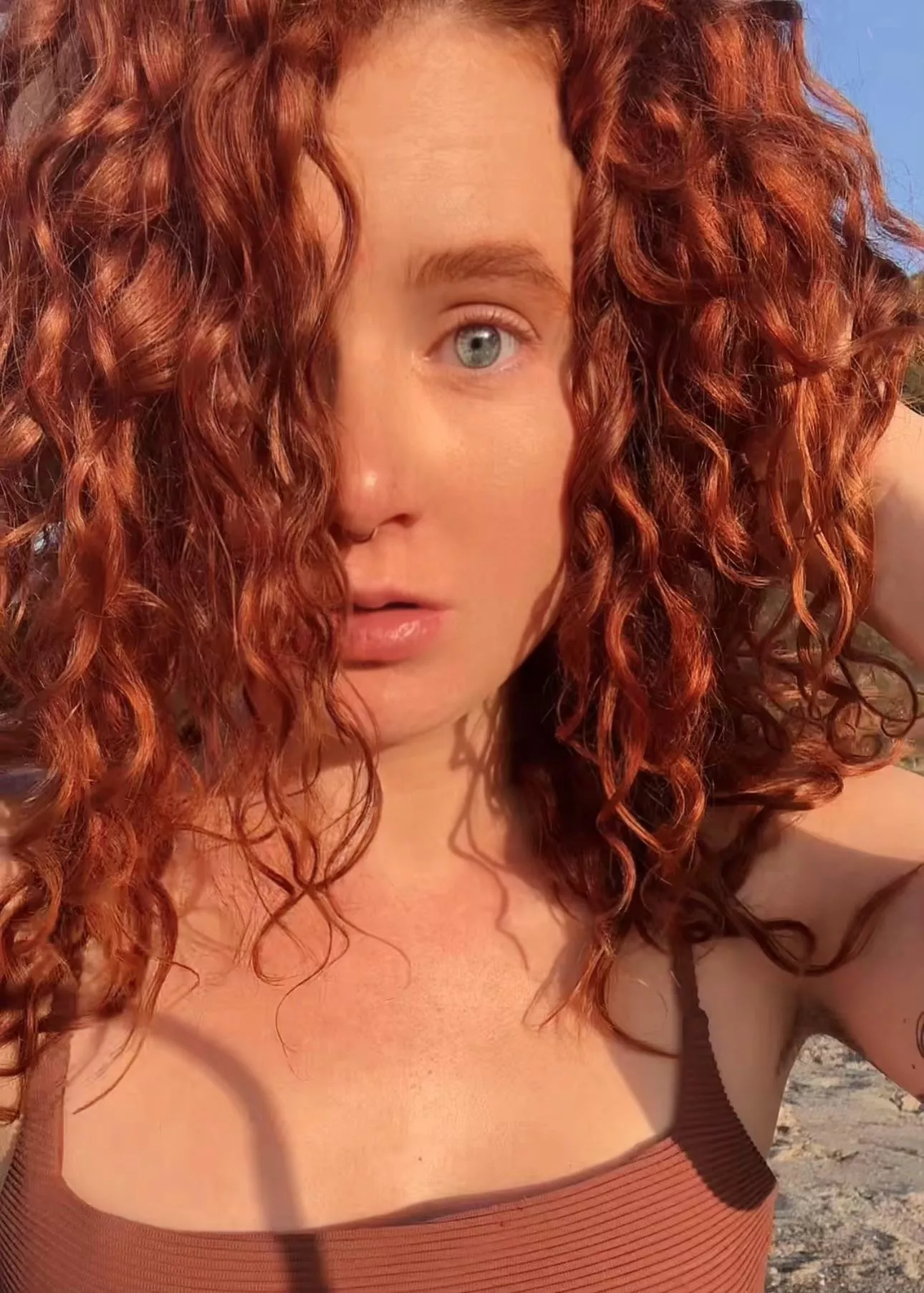 Fallin’ into those Ocean Eyes 🌊 posted by naughty_yogi