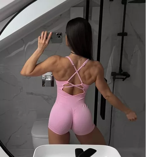 fit gym girl by linasphysique_