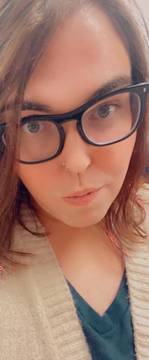 Hi there❤️ by Glaceon412