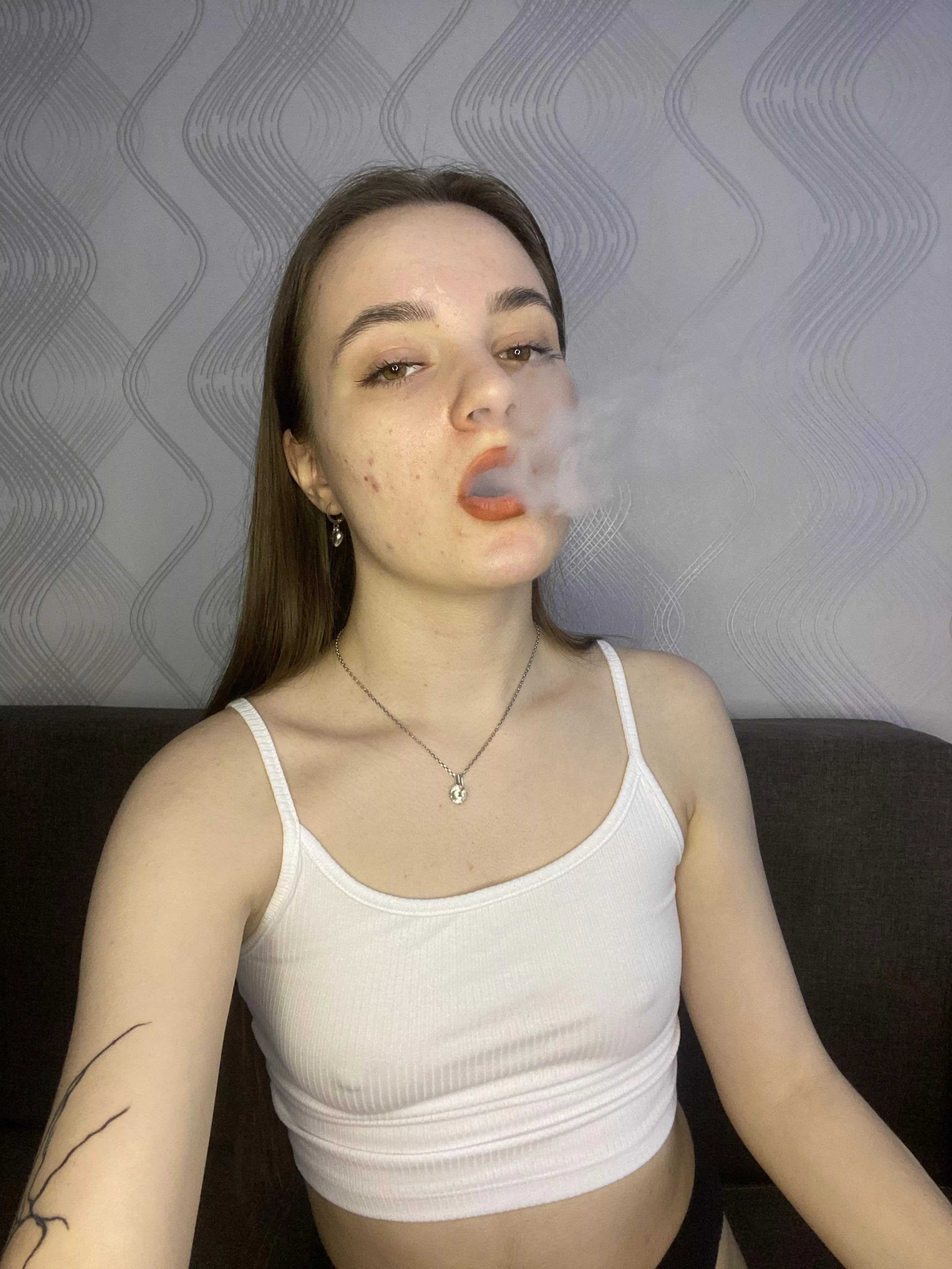 I want some sugar daddy, can you give me posted by heretomess372