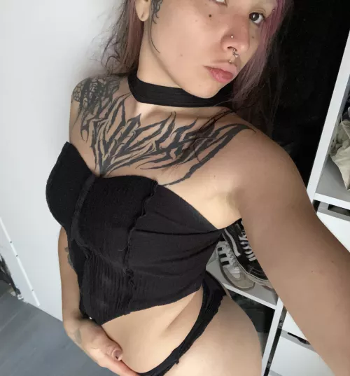 My roomie is on a trip, today we can make a lot of noise by Saikaink