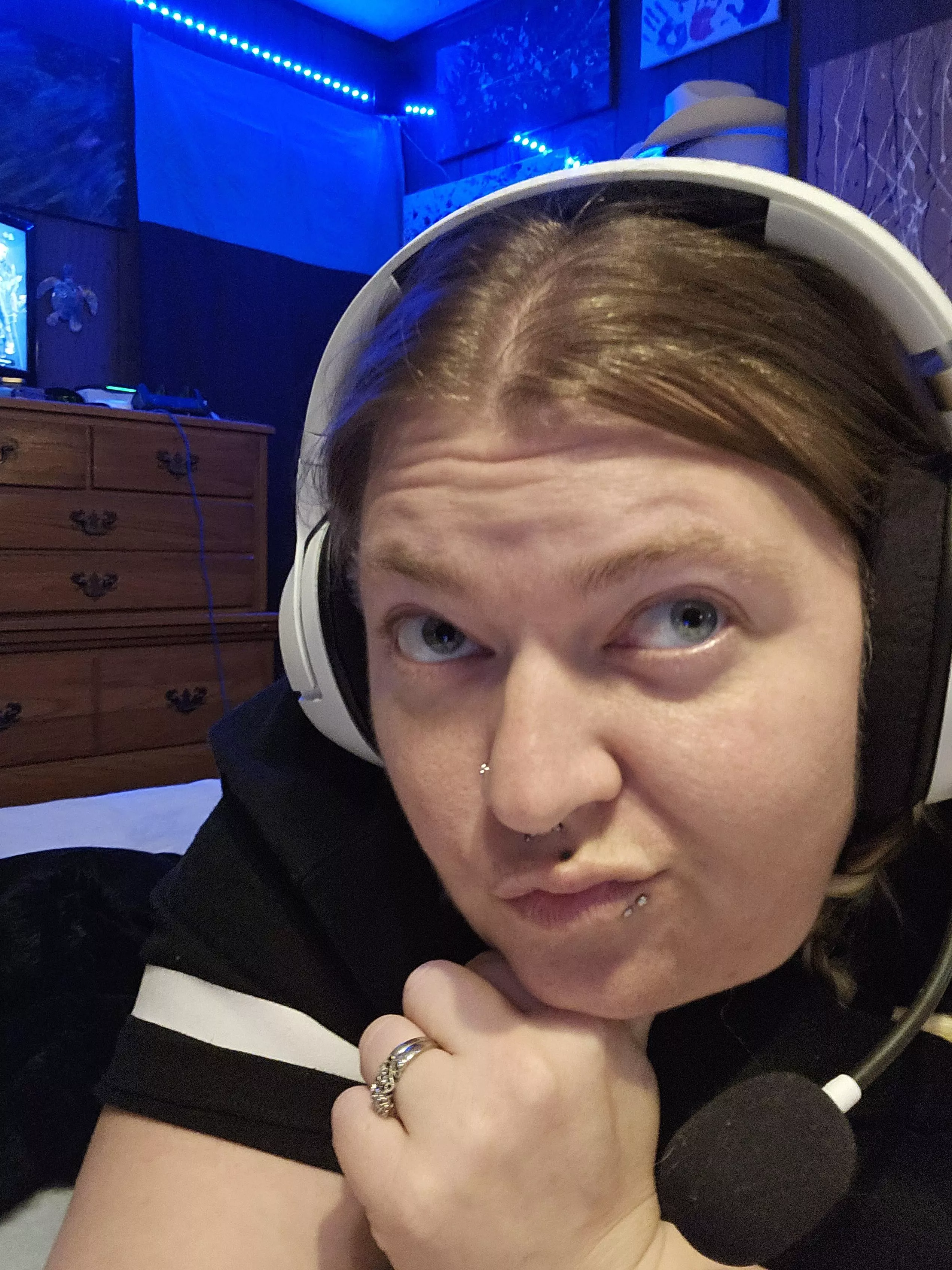 Oh the naughty thoughts.... 😈 posted by 420naughtycouple