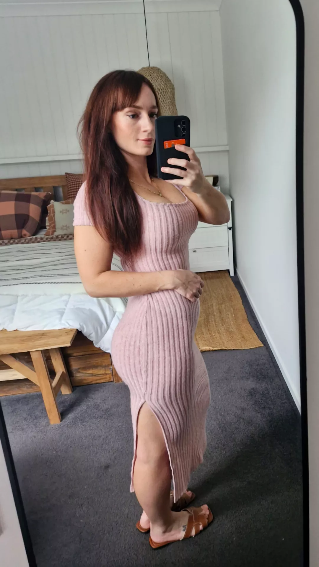 Tight enough to show my 🍑  posted by justpeacheeee