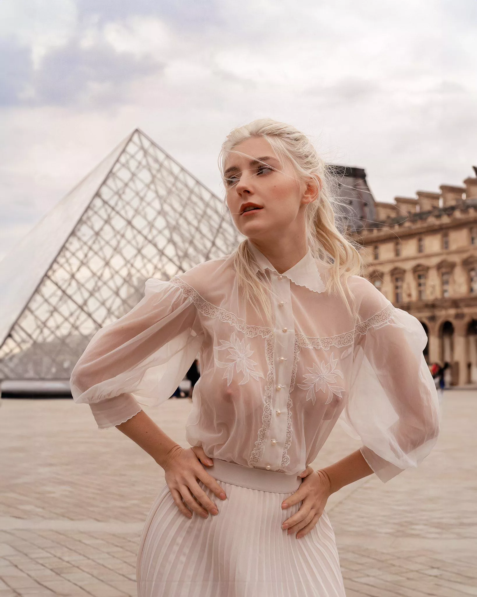 Who loves public nudity as much as I do posted by Zahineelesly