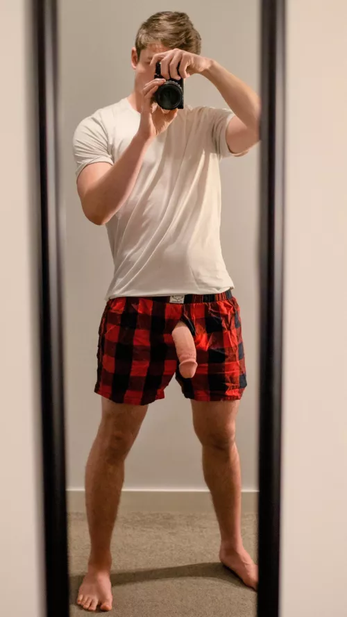 Would you let a younger guy breed you?  by Maple_Cock