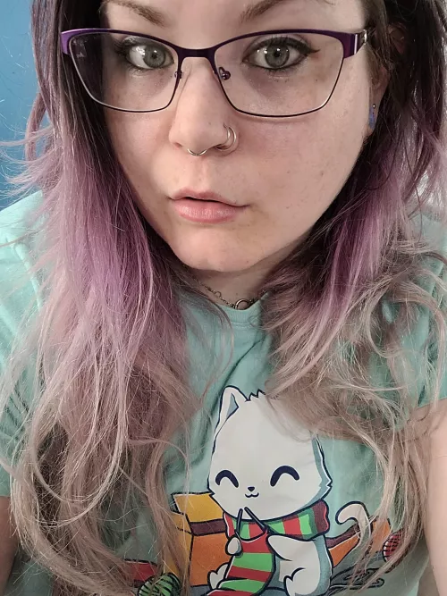 BBWs with kitten shirts are pretty great by cinanom_bunz