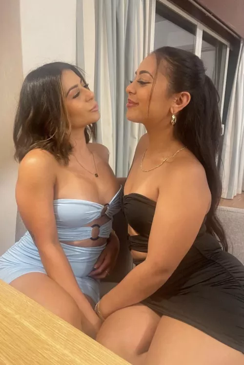 Blue or black [2] by monstertrukk