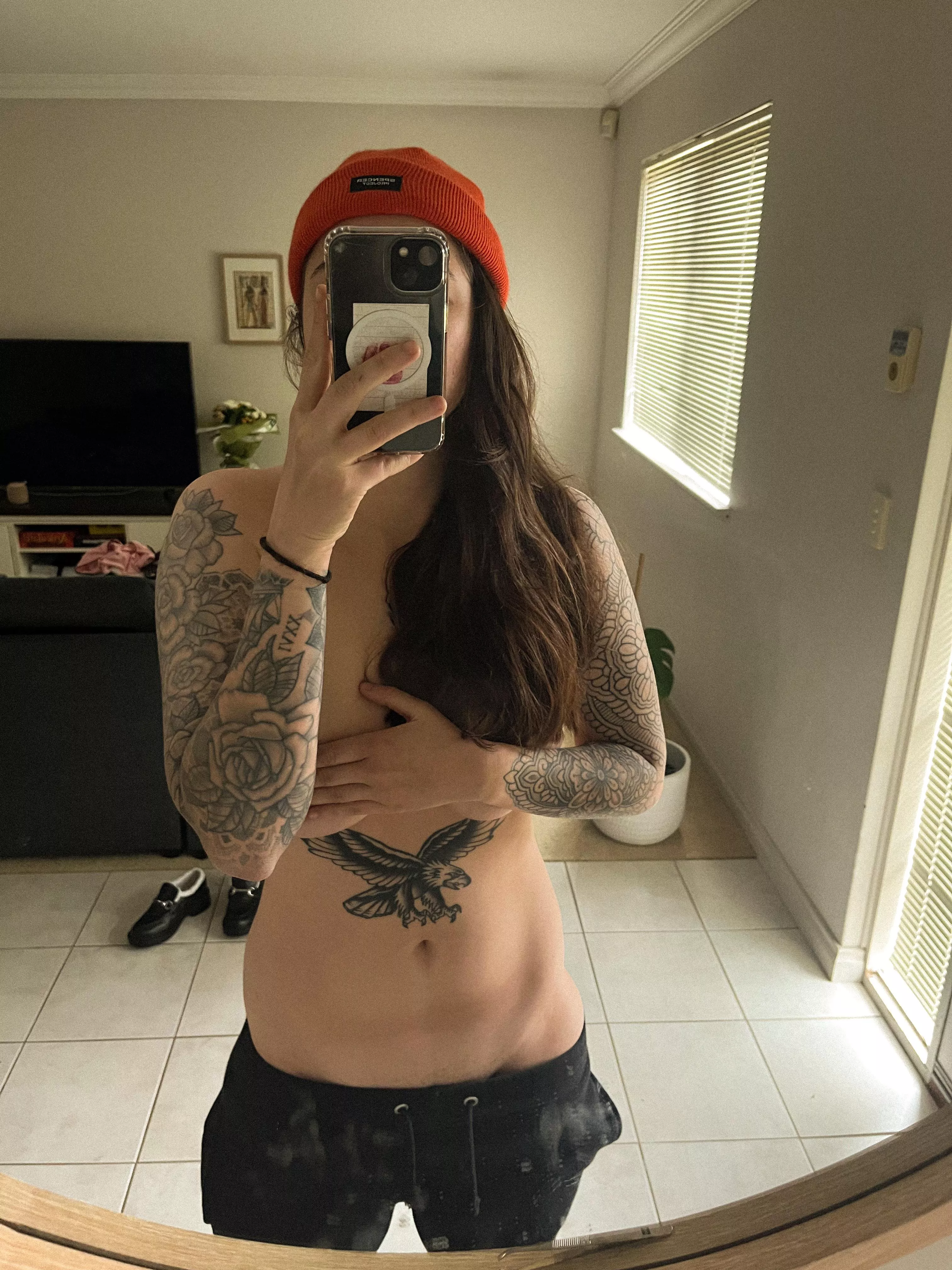 Cold enough for a beanie, not a shirt 😜 posted by callmegracex