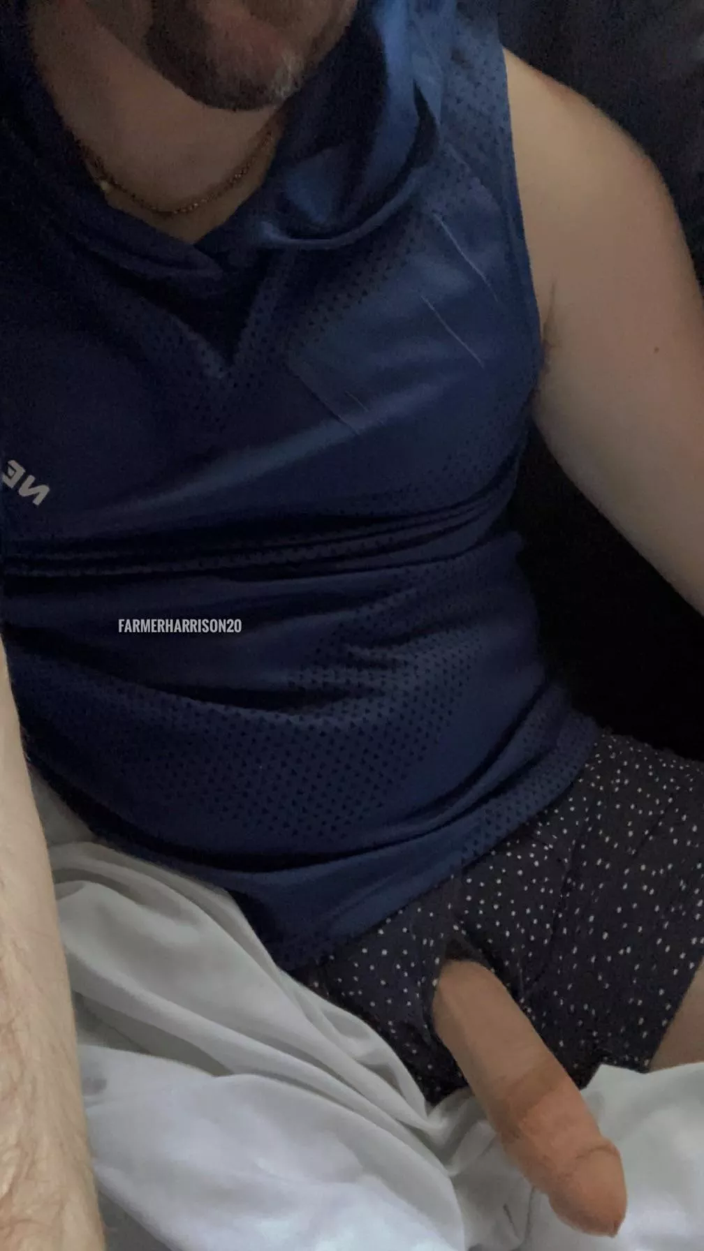 Come over bro.. let’s chill on the couch and edge [33] posted by FarmerHarrison20