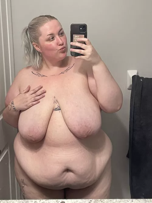 fat n cute 🥰 [OC] by ashersmasherr