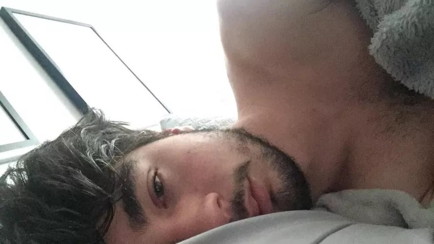 Feeling lazy today (22) by Appropriate-Breath26