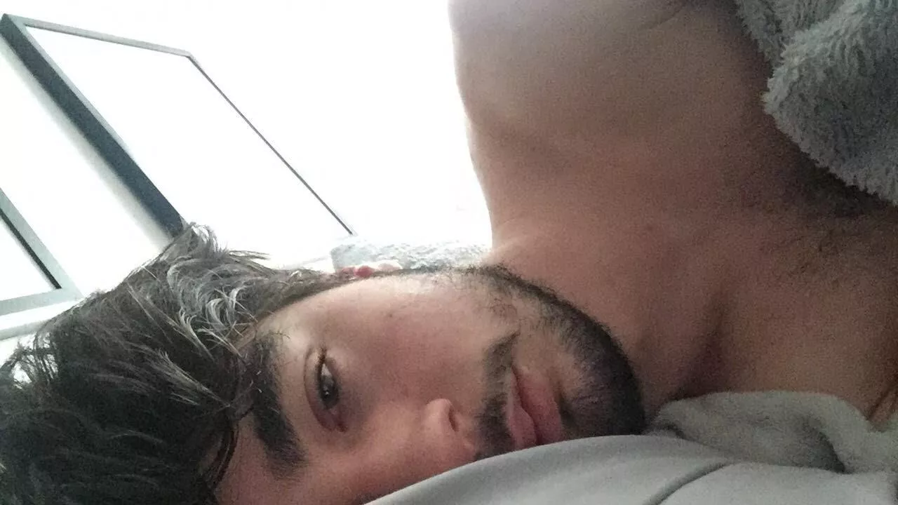 Feeling lazy today (22) posted by Appropriate-Breath26