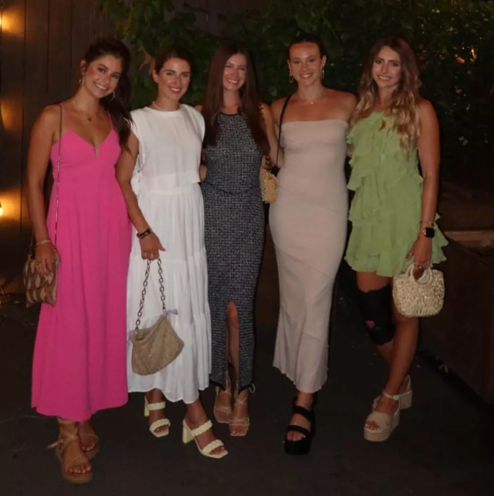 Girls night  posted by meatballlover1969