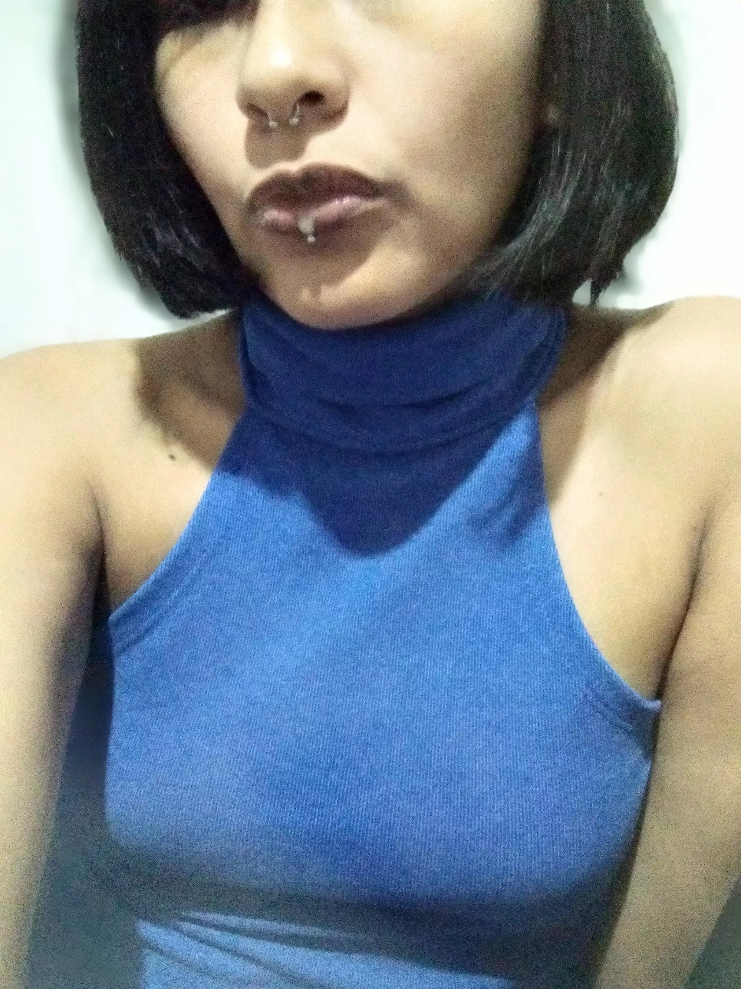 kiss with saliva posted by King-sonne