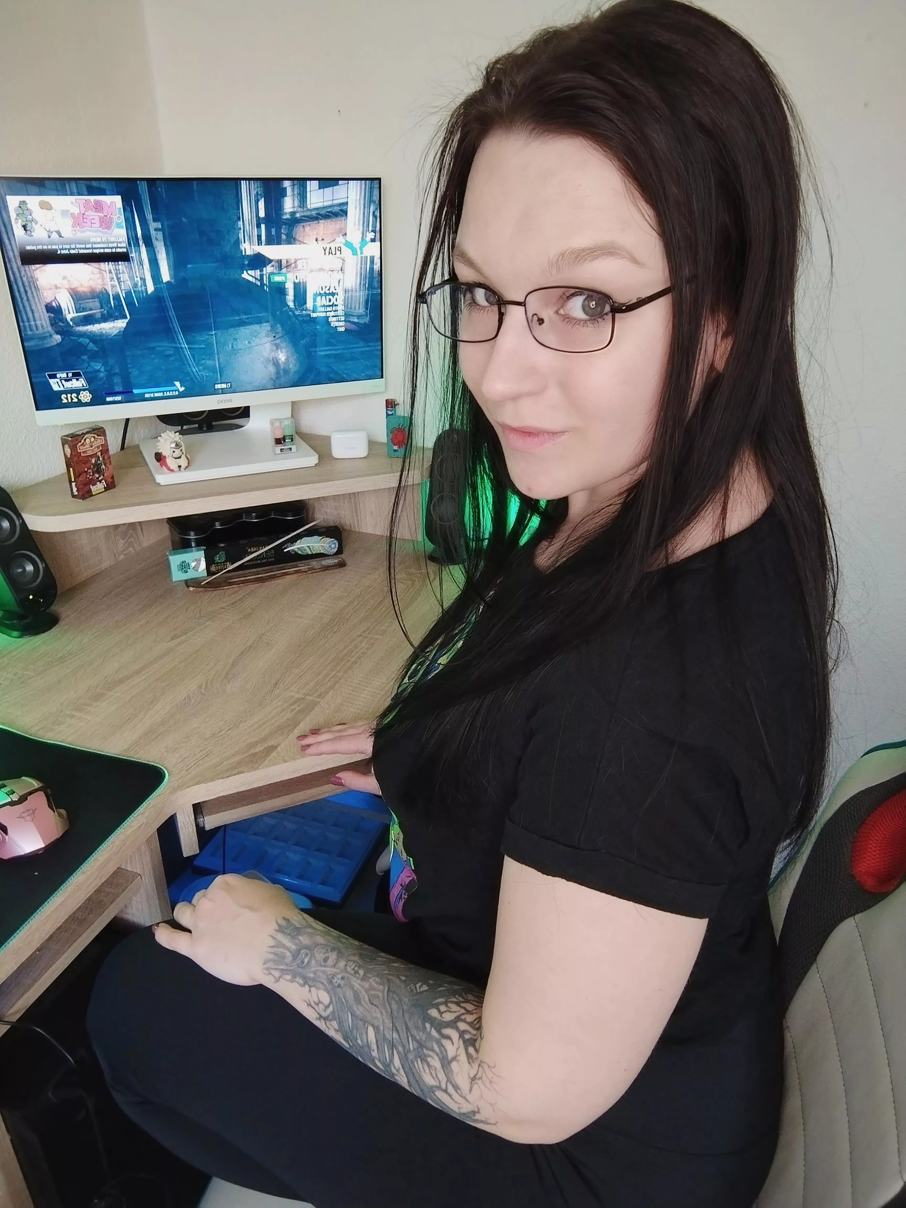 Mild Geek ^^ [F] posted by Noriko-san