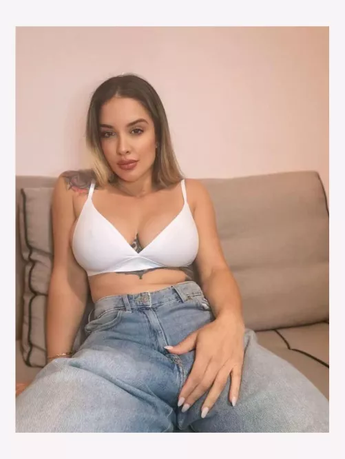 Say “yes my sueen” if you want to be my useless slave today by EquivalentManager550