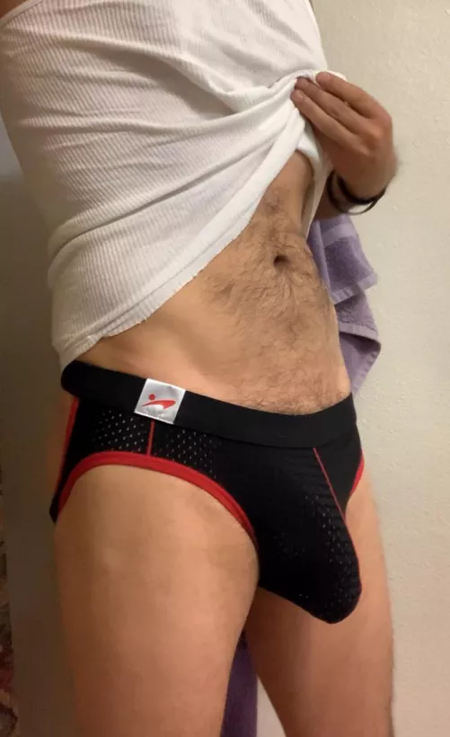 Showing off a little by Jeremy_Rayne