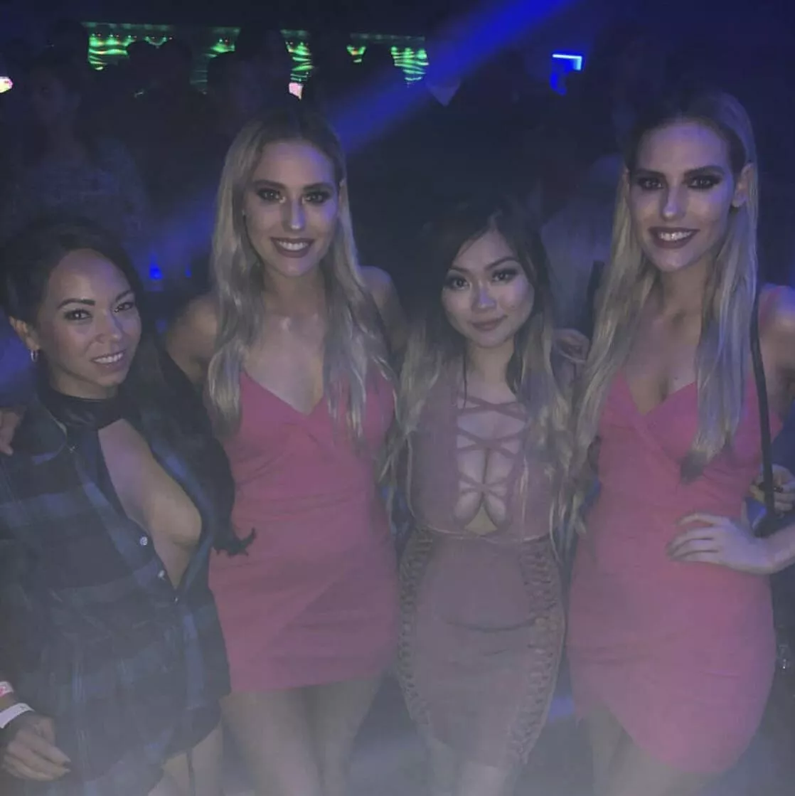 The twins in pink or the twins in pink? posted by ayong773