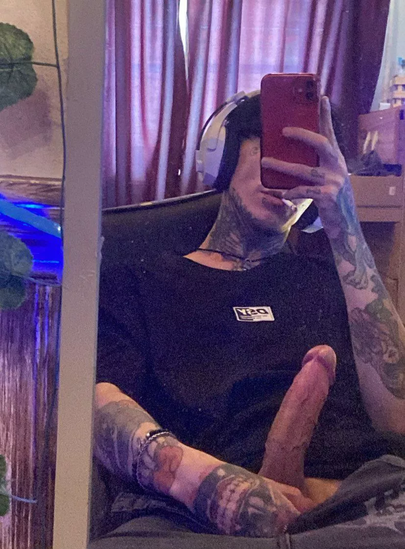 you need a big dick bf in your life  posted by Scottyqk