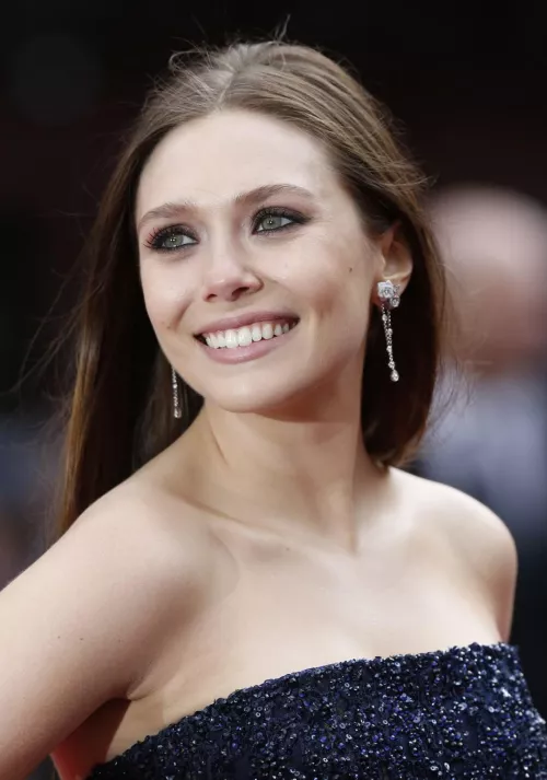Elizabeth Olsen by Ken789gh