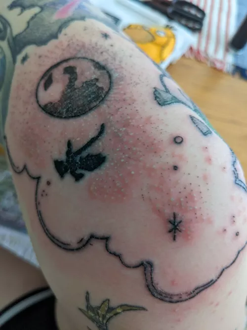 Forbidden pops on knee (ft. Psyduck) by Ahhreallobsters