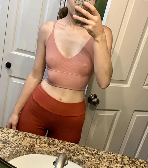 Summer fit by nikolemoon