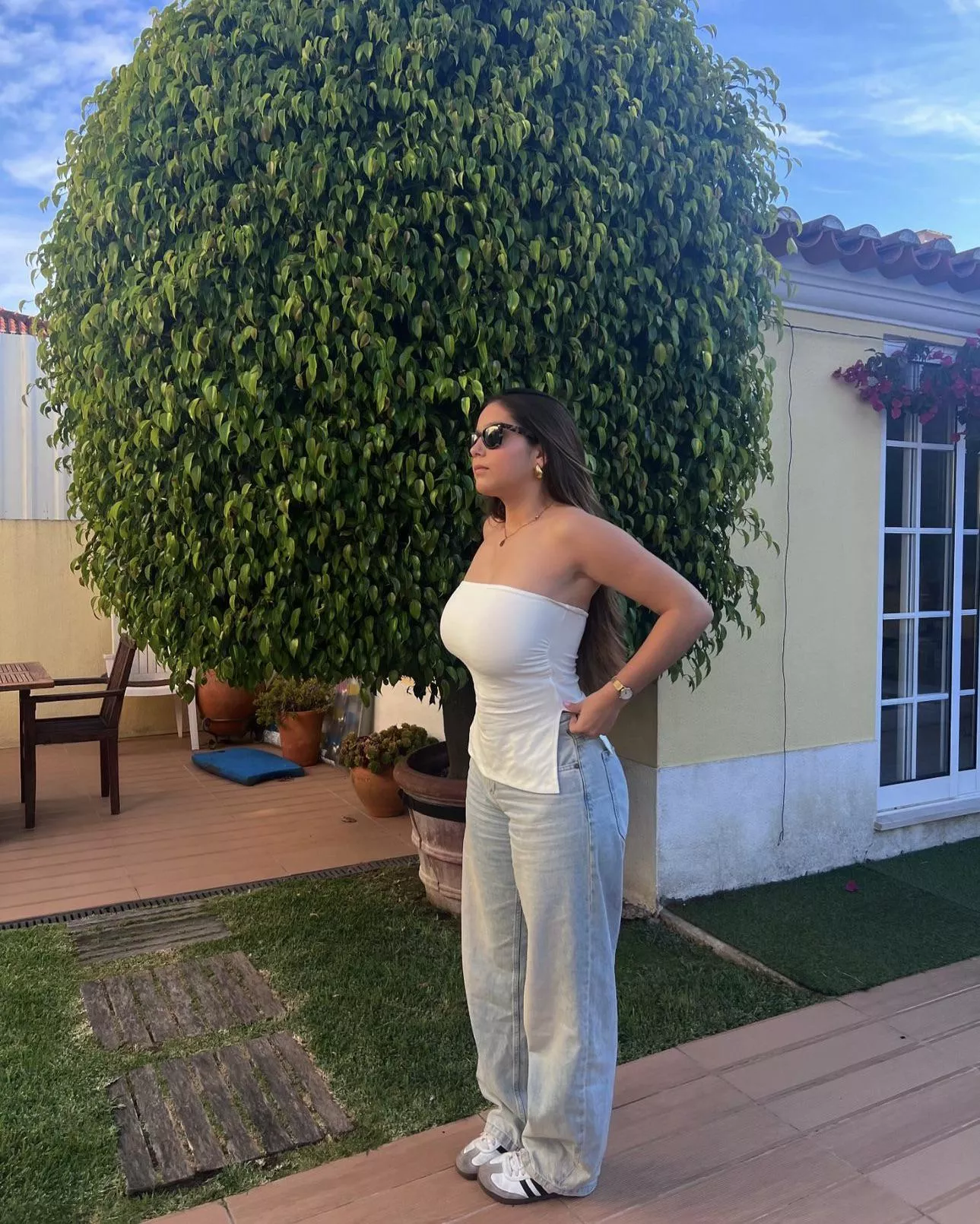 You can see them from miles away posted by Apprehensive-Sun7599