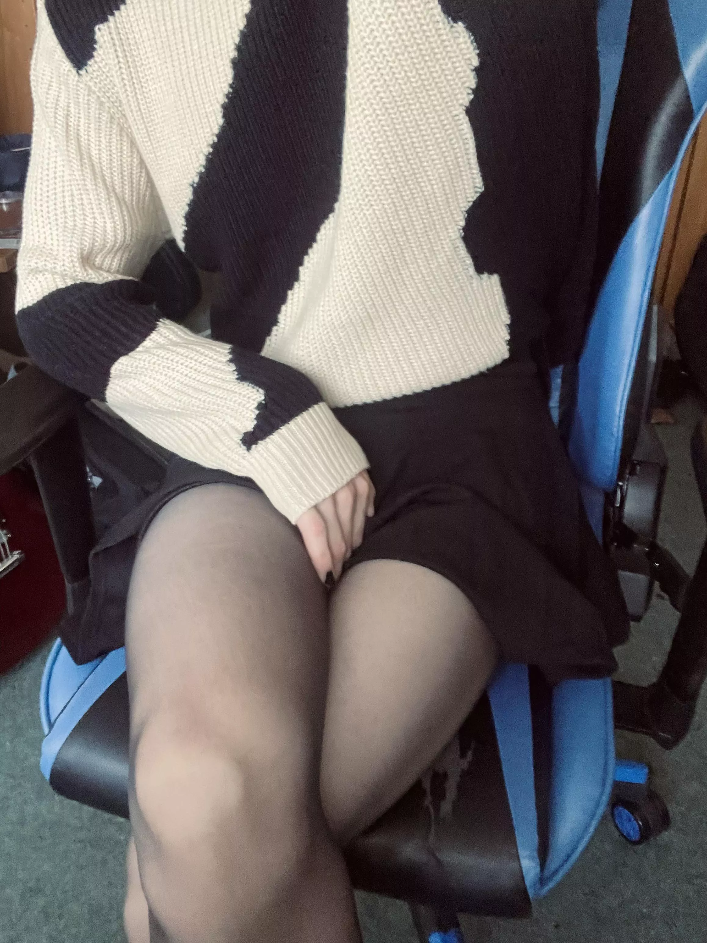 Average IT cutie student :3 posted by NeosincityX