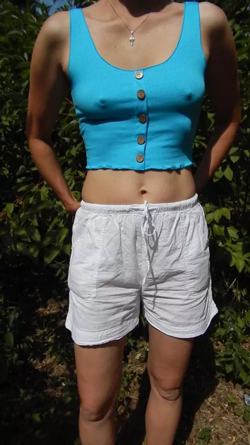 Blue and white by isa_bea