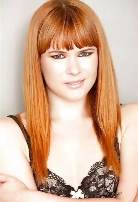 Claire Robbins... posted by Fka_SSAG_now_Yossi_D