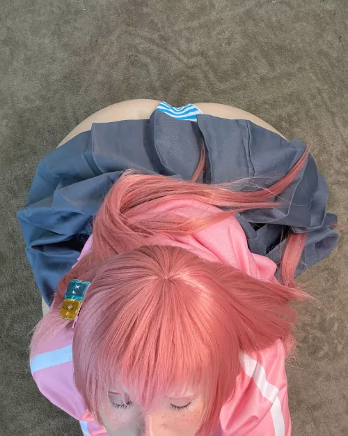 Hitori Gotoh cosplay by Neyrodesu by Neyrodesu