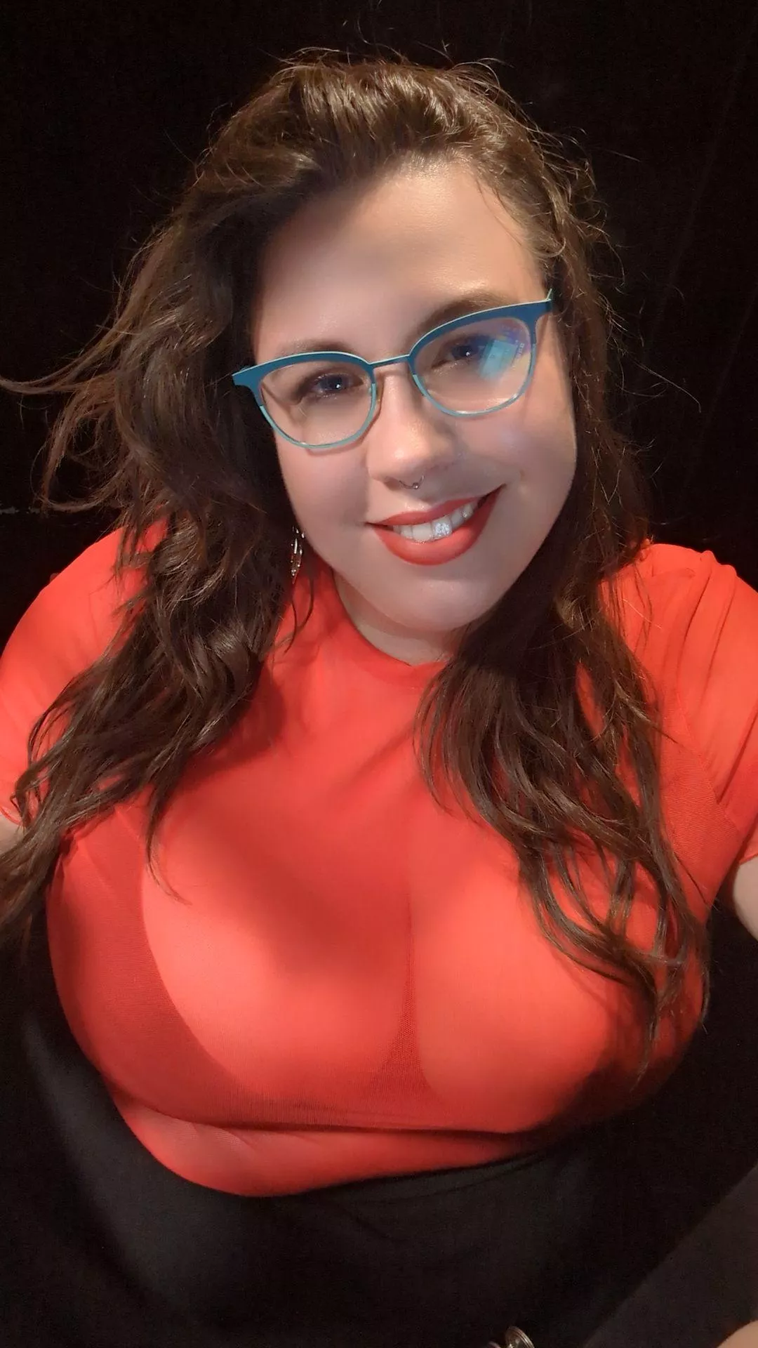 I love when I'm able to match my lipstick to my outfit! 💋 posted by autumn_winters_of