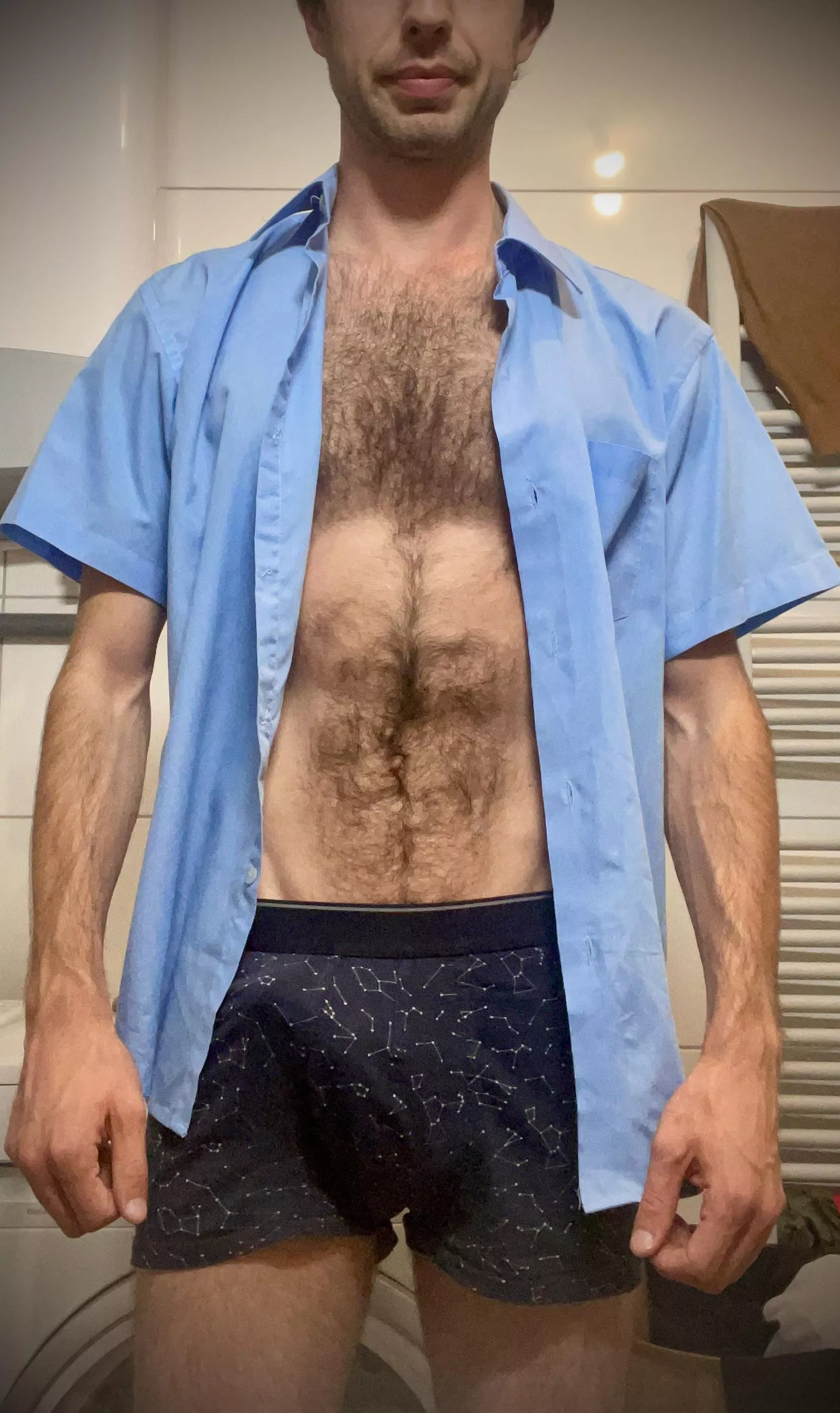 I need help before my meeting. Anyone here? posted by mysterious-man94