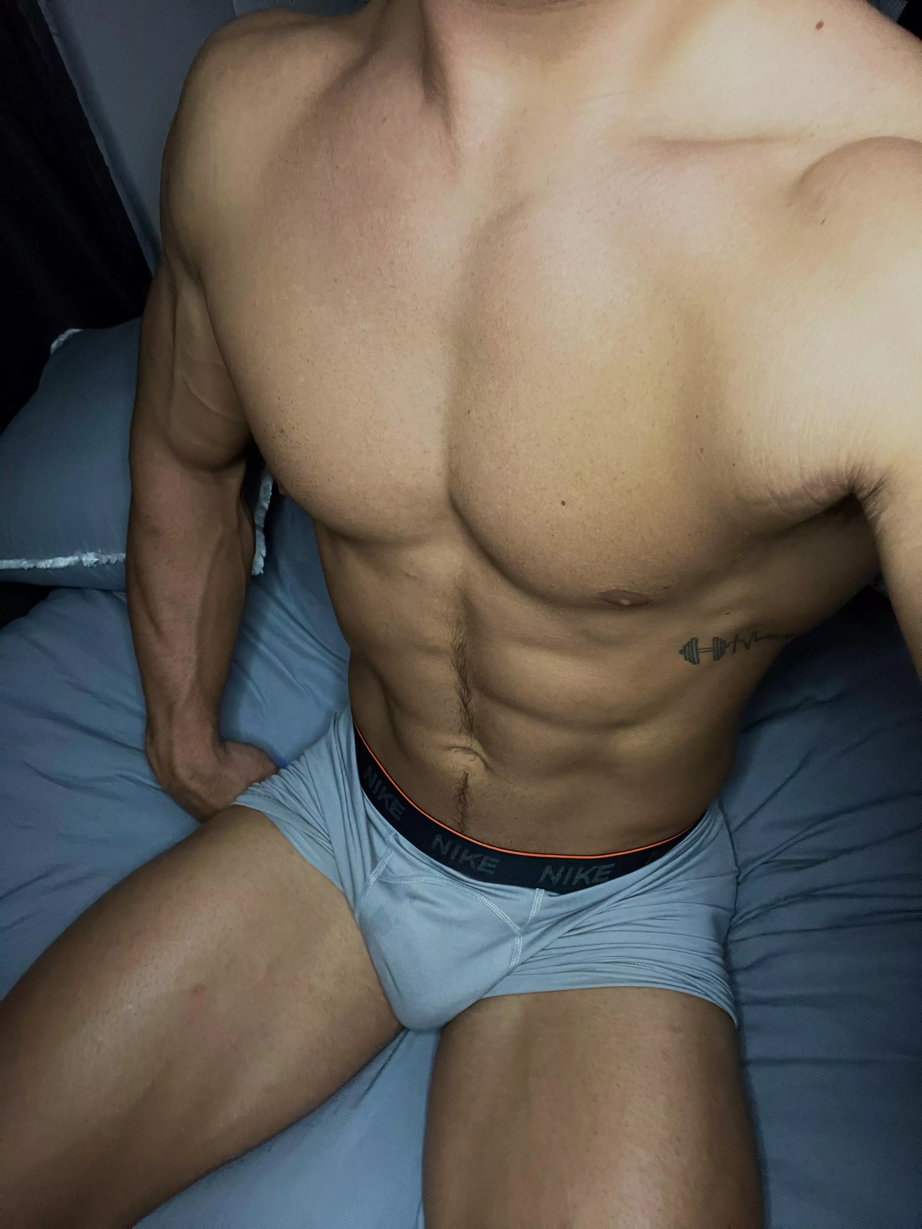 looking tight today! posted by Kir4oBoikovKokor4ev