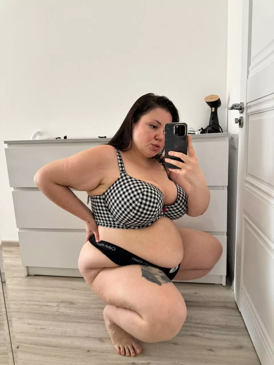 massive belly and big tits posted by Alicemarsovabbw