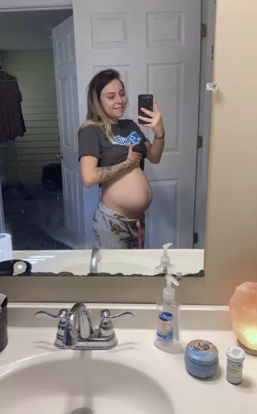 Pull down my pants and fuck my pregnant pussy right here if you dare 😏 by Momma-pregnant