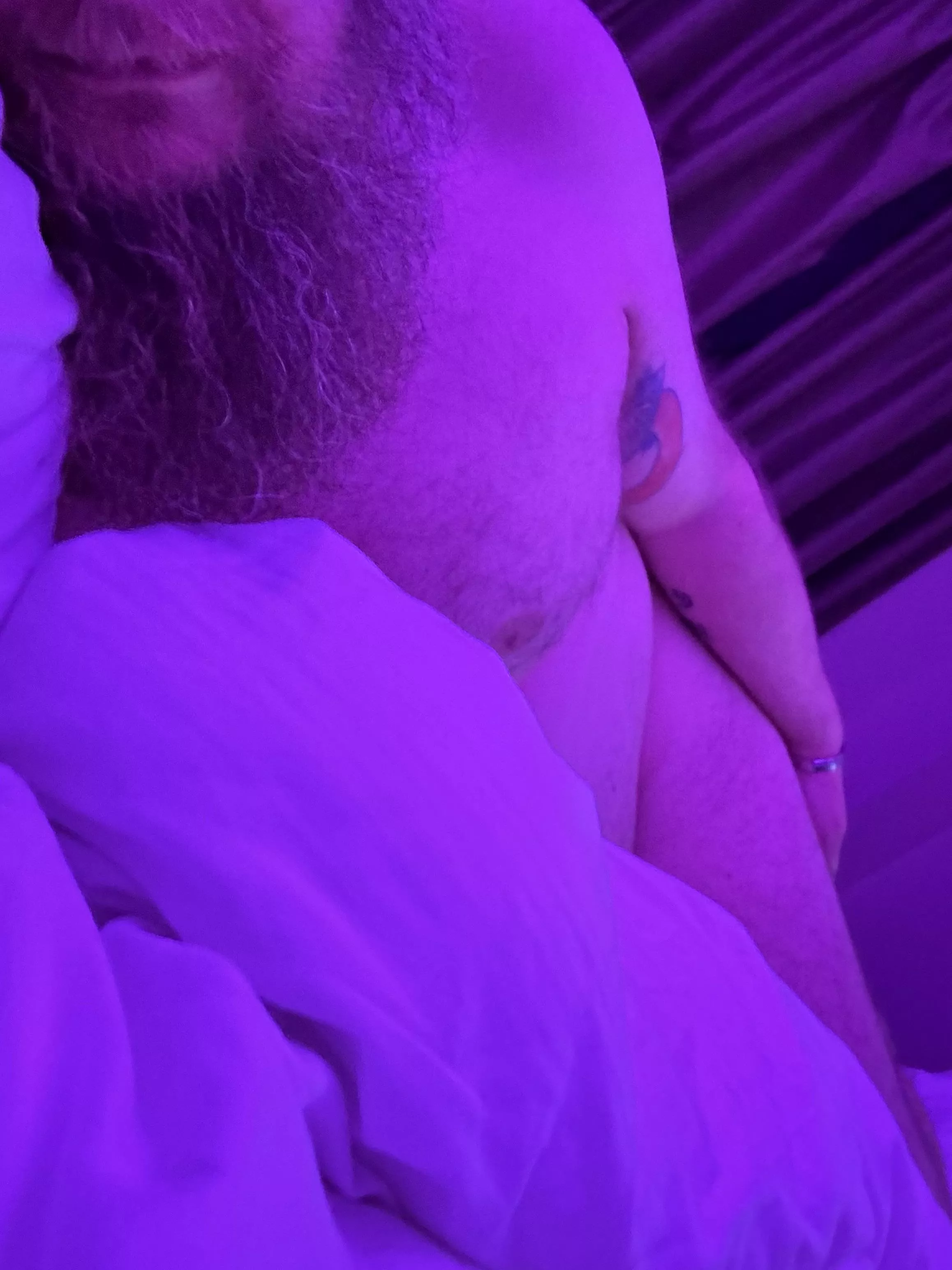 Something about being in a hotel room always makes me horny [46] [M] [UK] posted by Few_Ad0