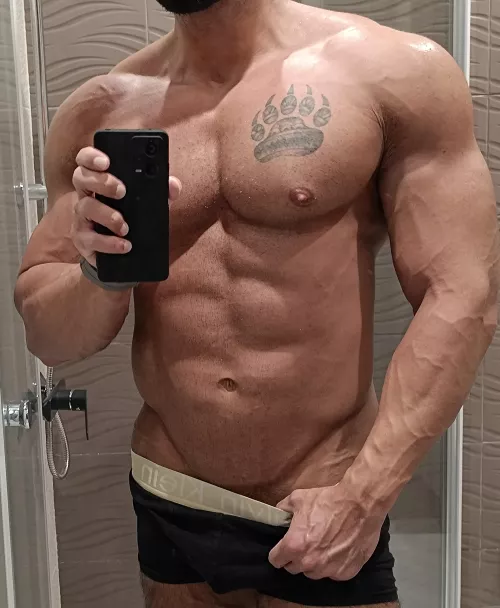 Sweaty summer nights  by muscletrunks