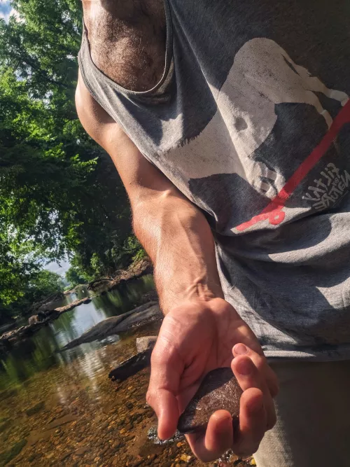 the secret to skipping stones, is selection  by waba_jak