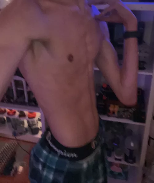 18m hey everyone by Historical_Toe_6908