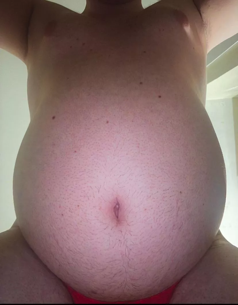 (19) I'm still somewhat in shape right... 🥹🐷🐷 posted by fattygainerteen